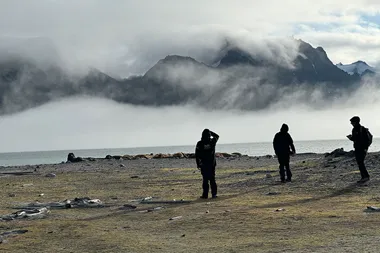 Jakten pa° Andre´e-expeditionens kvarlevor + Fotograf Malin Svensson